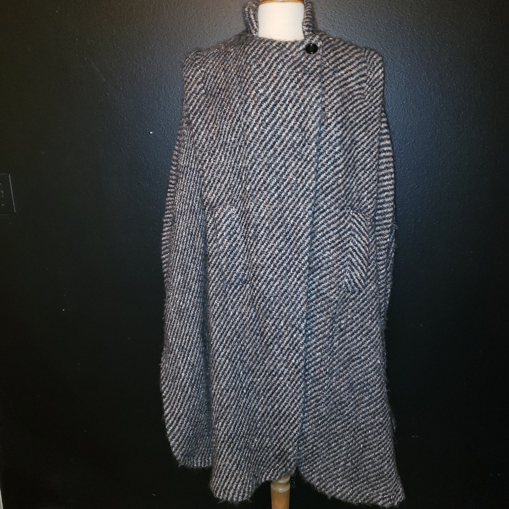 Tapestries Ireland Cardigan